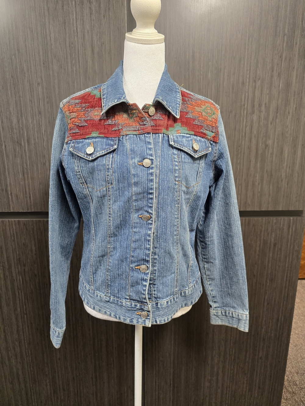 North River Outfitters Denim Jacket Womens Small Southwestern Aztec Tapestry